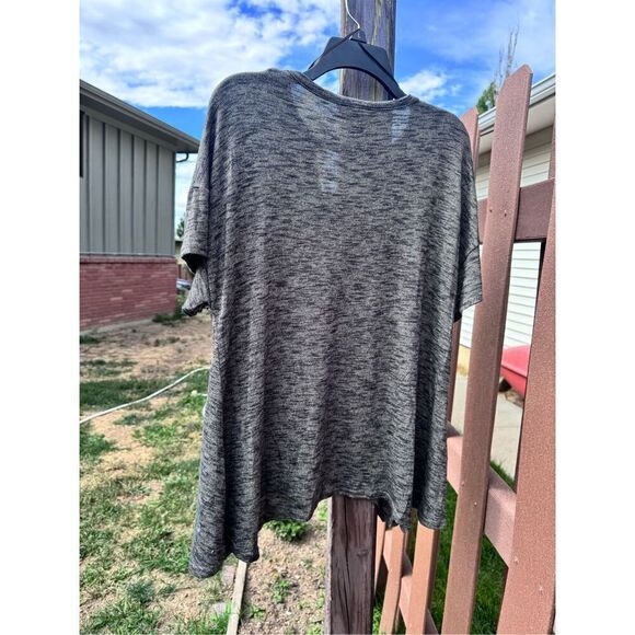 Juicy shirt size large gray peekaboo bnwt and hanger - Picture 4 of 13